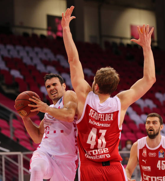 尔在过去一 尔在过去一