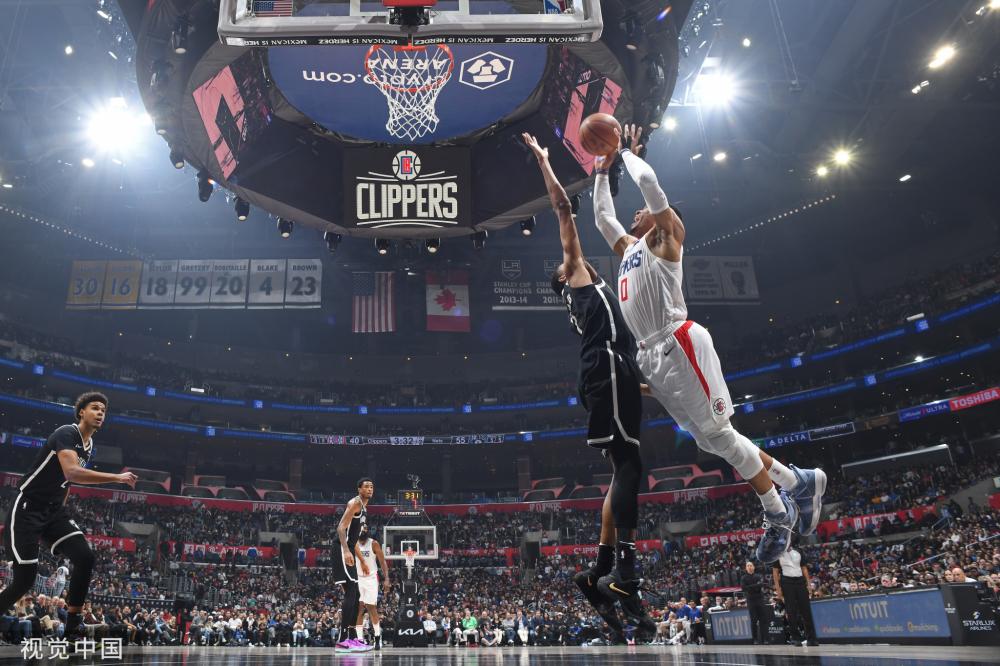 他们在去年 他们在去年