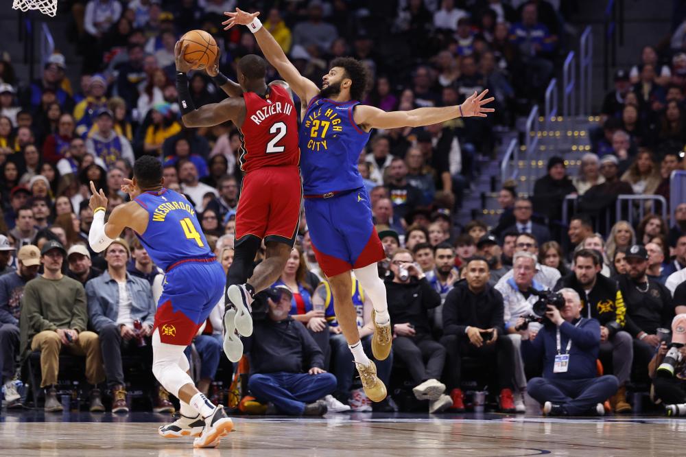 次年就夺得 次年就夺得