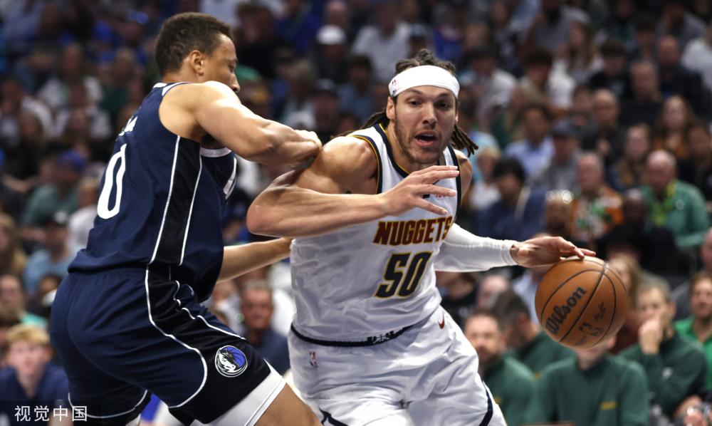 国际赛事中 国际赛事中