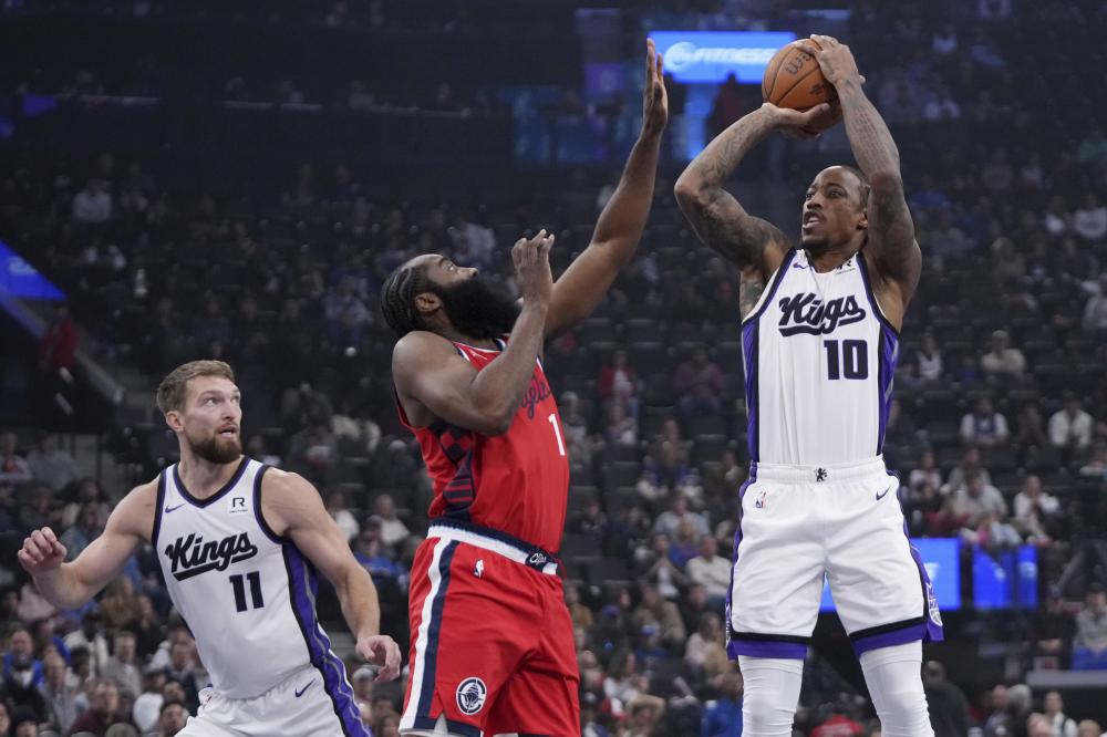 力之下会出 力之下会出